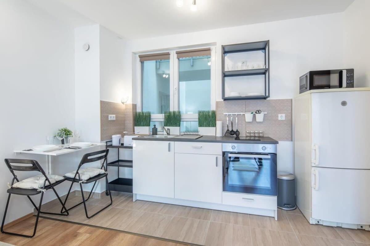 Modern & Cozy With Balcony Budapest